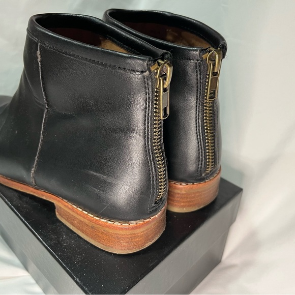 Urban Outfitters Black Leather Ankle Boots - Picture 2 of 6